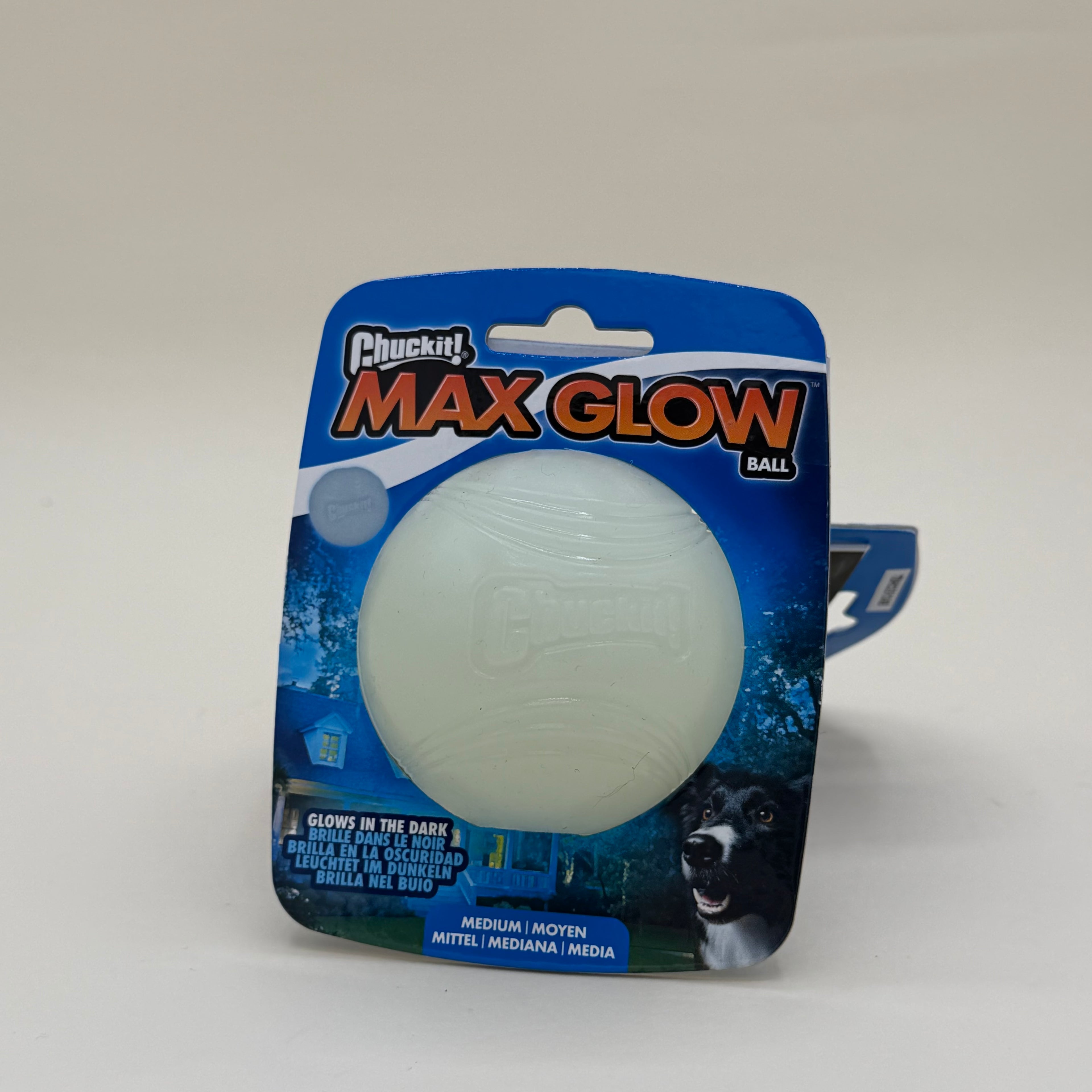 Chuck it Glow Ball Medium