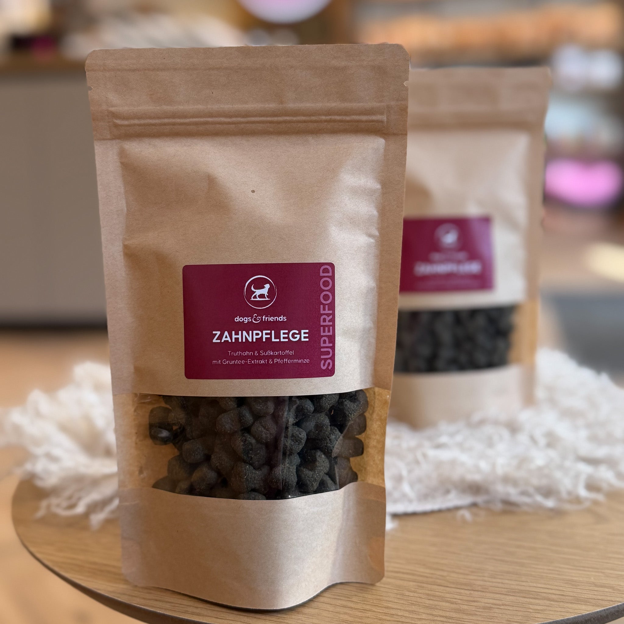 dogs&friends Zahnpflege 95g (Truthahn / Süßkartoffel mit Grüntee-Extrakt & Pfefferminze)